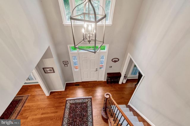 9220 DAVIS DR, Lorton, VA 22079
