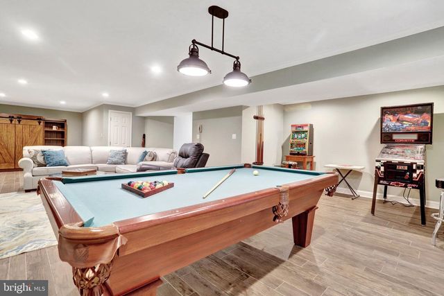 9220 DAVIS DR, Lorton, VA 22079
