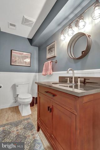 9220 DAVIS DR, Lorton, VA 22079