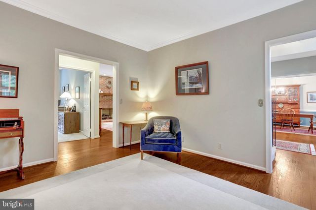 9220 DAVIS DR, Lorton, VA 22079
