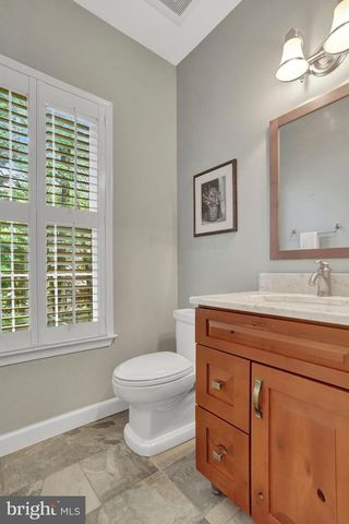 9220 DAVIS DR, Lorton, VA 22079