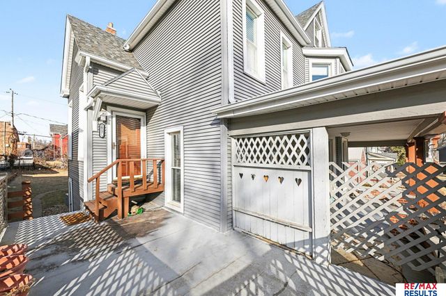 5012 Cass Street, Omaha, NE 68132