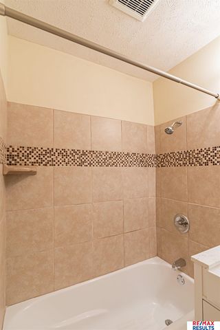 5012 Cass Street, Omaha, NE 68132