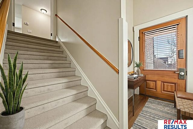 5012 Cass Street, Omaha, NE 68132