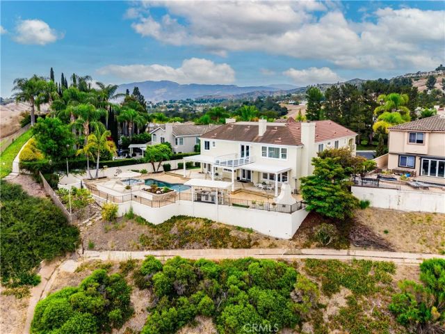 7801 E Bridgewood Drive East, Anaheim Hills, CA 92808