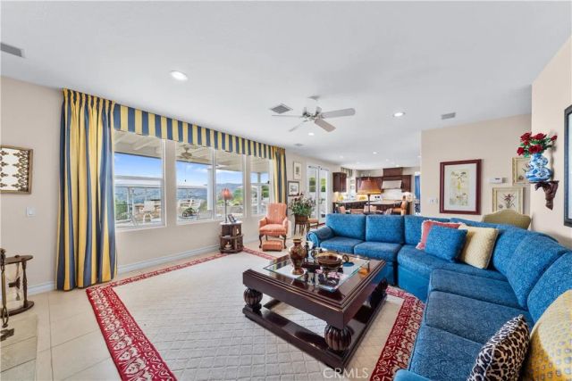 7801 E Bridgewood Drive East, Anaheim Hills, CA 92808