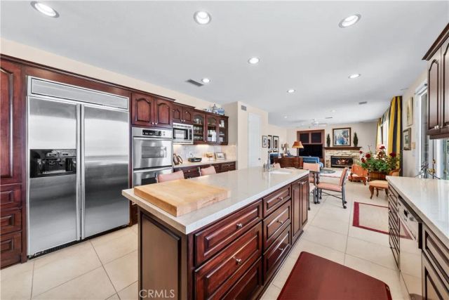 7801 E Bridgewood Drive East, Anaheim Hills, CA 92808