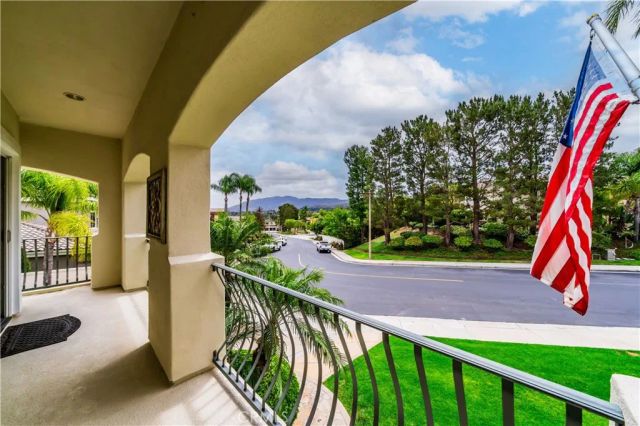 7801 E Bridgewood Drive East, Anaheim Hills, CA 92808