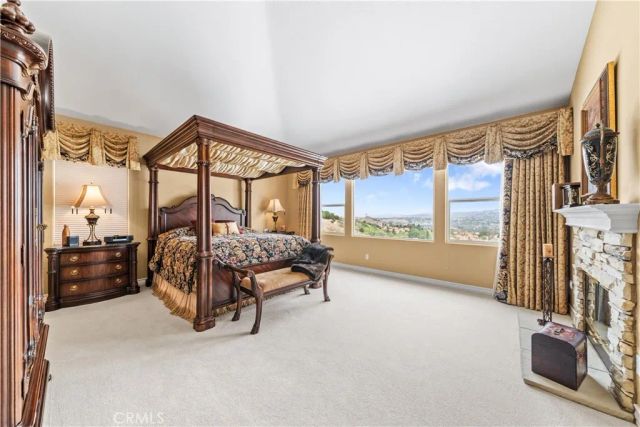 7801 E Bridgewood Drive East, Anaheim Hills, CA 92808