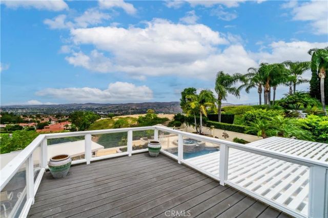 7801 E Bridgewood Drive East, Anaheim Hills, CA 92808