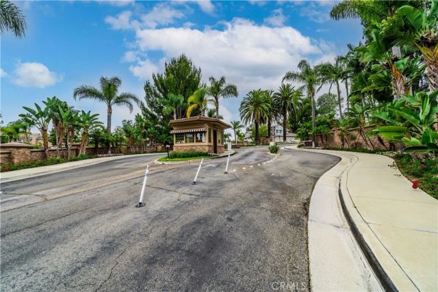 7801 E Bridgewood Drive East, Anaheim Hills, CA 92808