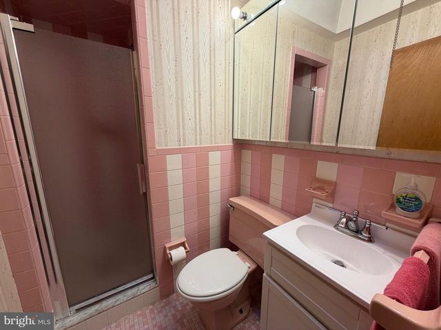10800 PERRIN RD, Philadelphia, PA 19154