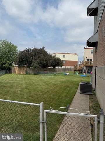 10800 PERRIN RD, Philadelphia, PA 19154