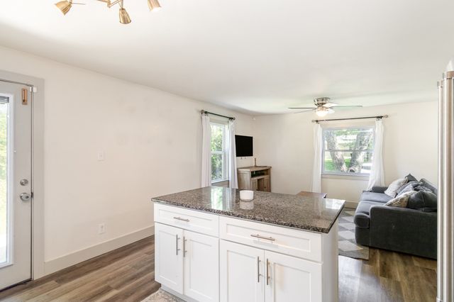 349 Dawn Dr, Cedar Hill, TN 37032