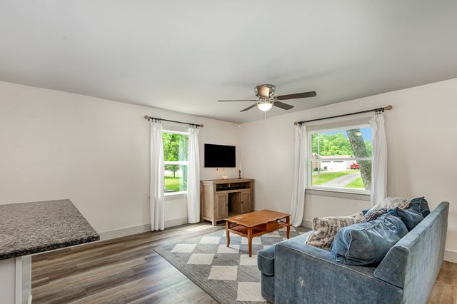 349 Dawn Dr, Cedar Hill, TN 37032
