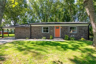 349 Dawn Dr, Cedar Hill, TN 37032