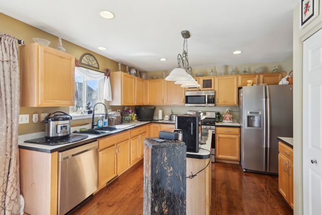 3304 Alyssa Street, Plano, IL 60545