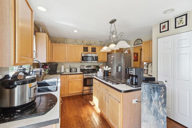 3304 Alyssa Street, Plano, IL 60545