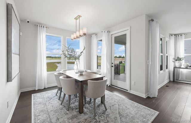 2095 Marigold Way, Milford Charter Township, MI 48381