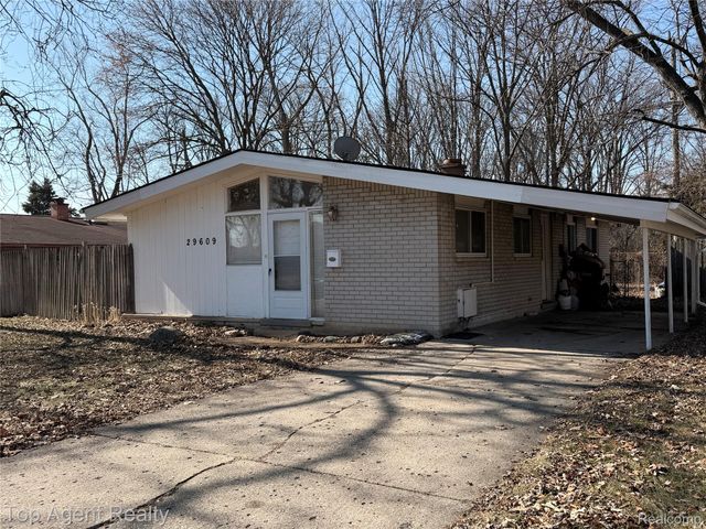 29609 Everett Street, Southfield, MI 48076