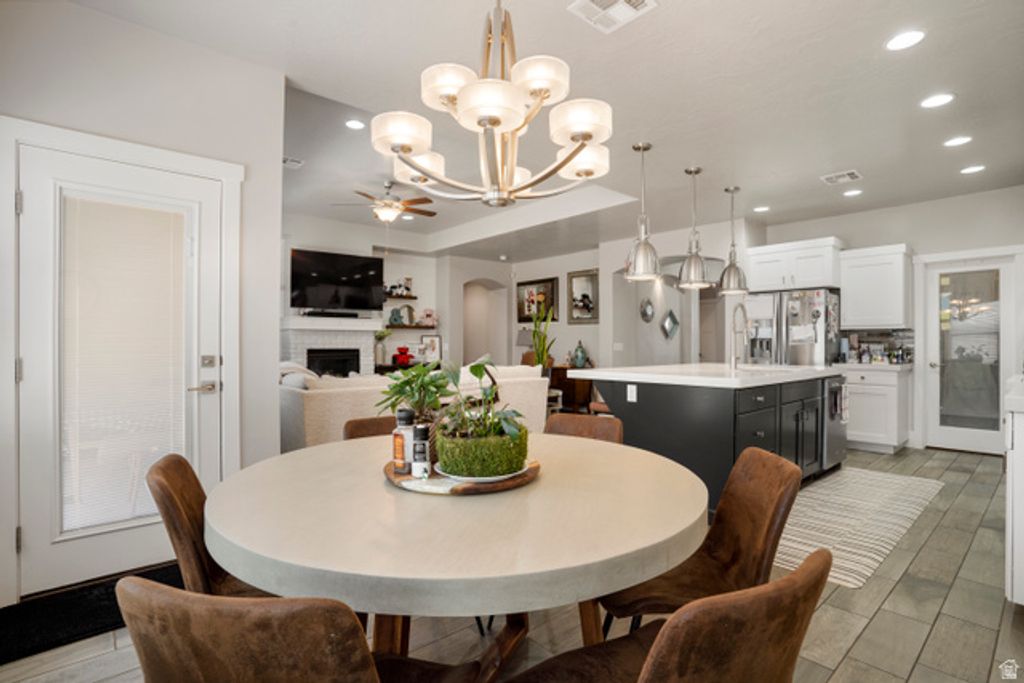 Image 13 of property listing at 2982 E CARMINE DR, St. George, UT 84790