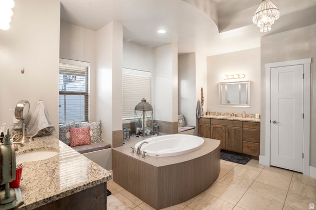 Image 21 of property listing at 2982 E CARMINE DR, St. George, UT 84790