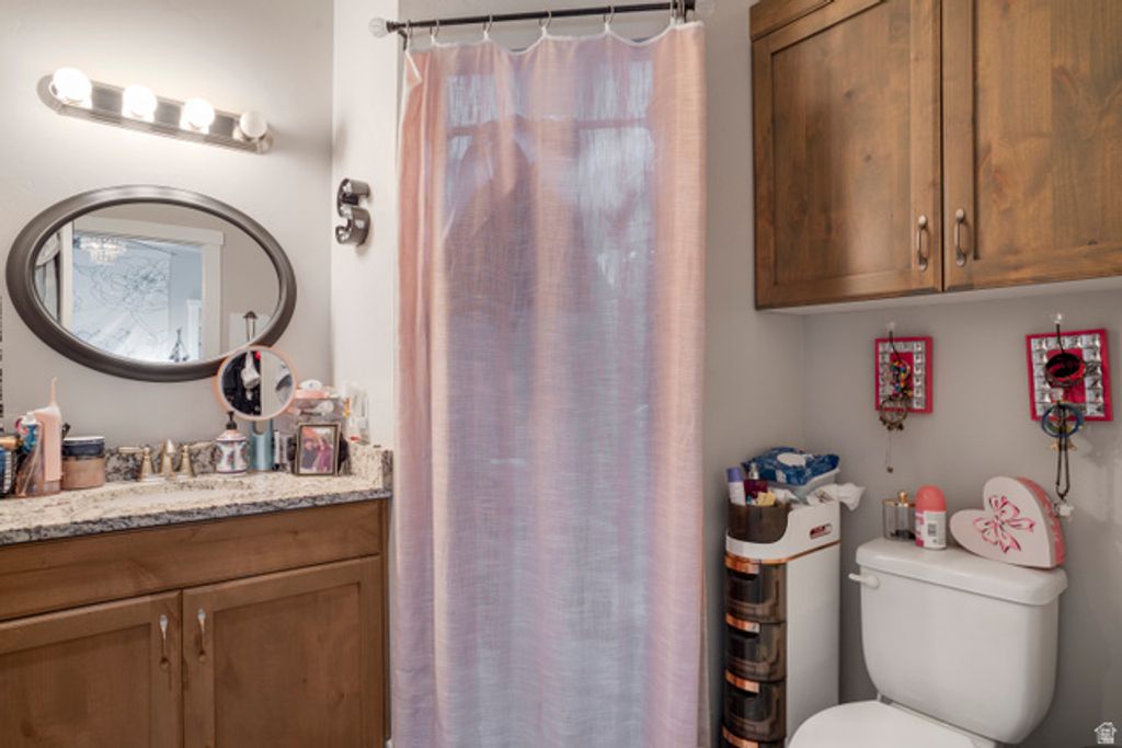 Image 35 of property listing at 2982 E CARMINE DR, St. George, UT 84790