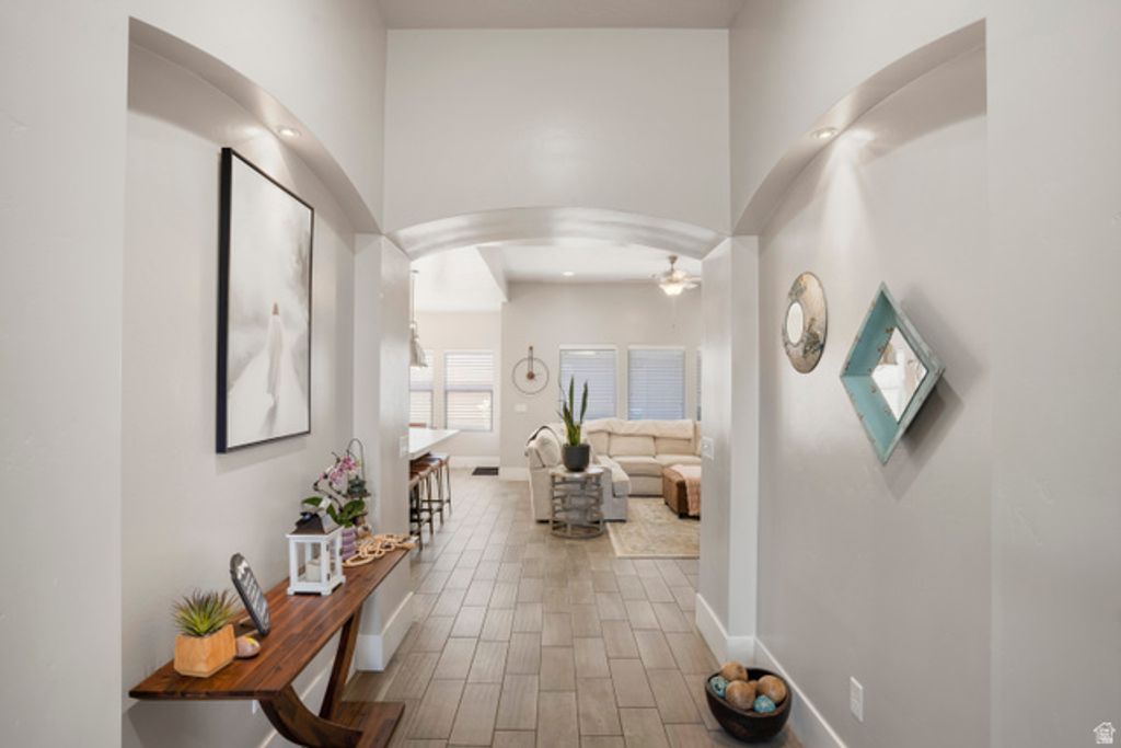 Image 5 of property listing at 2982 E CARMINE DR, St. George, UT 84790