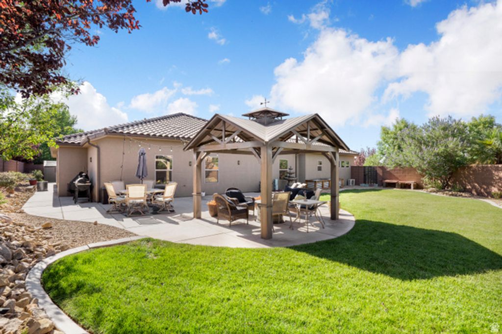 Image 48 of property listing at 2982 E CARMINE DR, St. George, UT 84790