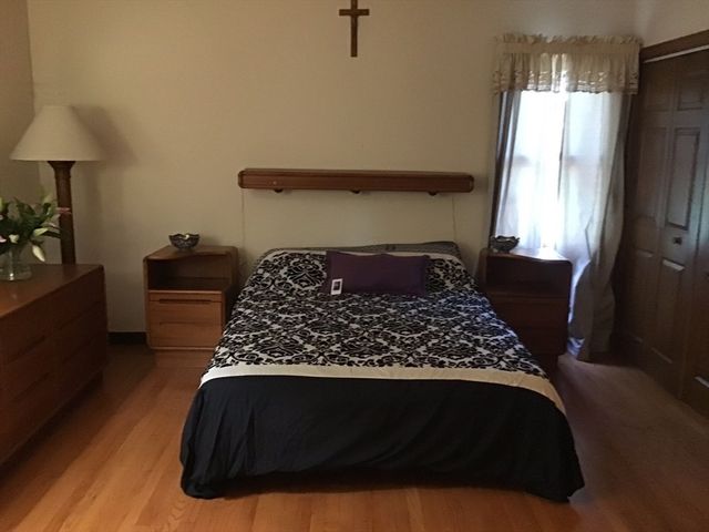16 Battlemarch Way, Woburn, MA 01801