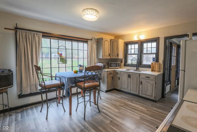 539 E Washington Street, Morgantown, IN 46160