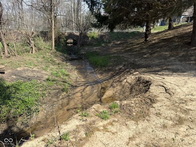 539 E Washington Street, Morgantown, IN 46160