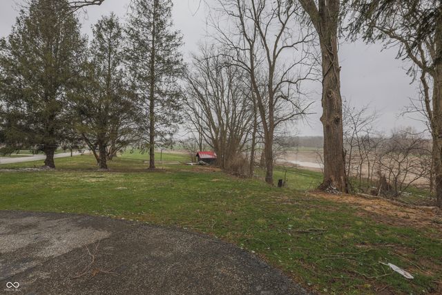 539 E Washington Street, Morgantown, IN 46160