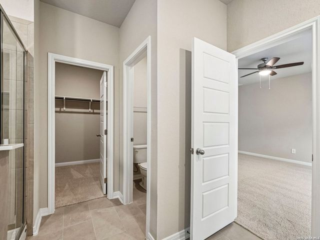 10233 King Robert, San Antonio, TX 78239