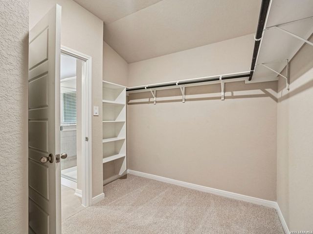 10233 King Robert, San Antonio, TX 78239
