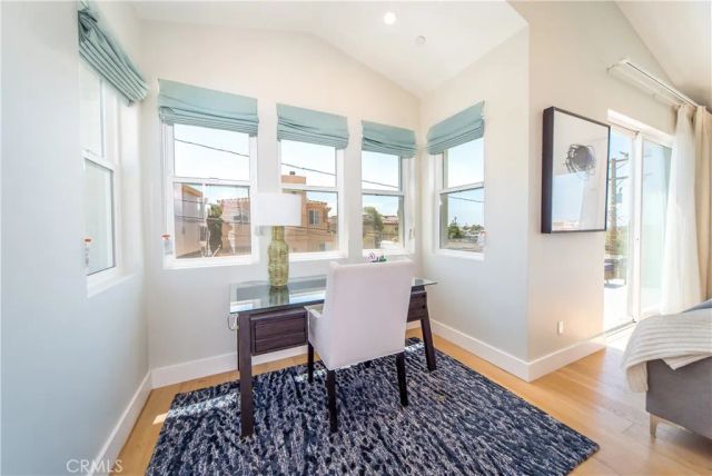 651 10th, Hermosa Beach, CA 90254