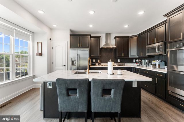 3188 BARBEQUE PL, Woodbridge, VA 22193