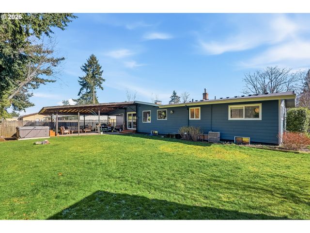 2115 Ne 136TH Ave, Portland, OR 97230