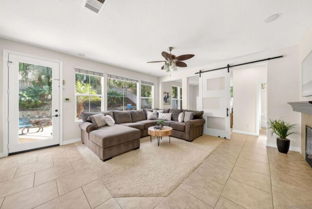 1717 Tara, San Marcos, CA 92078