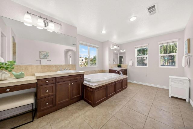 1717 Tara, San Marcos, CA 92078