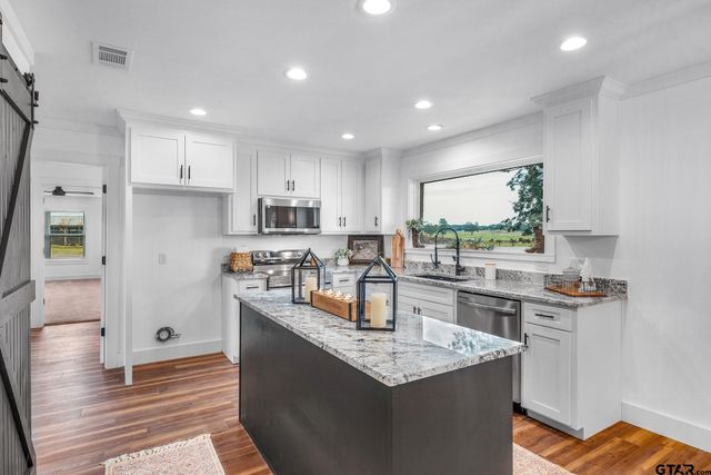 17113 E Texas Highway 11, Winnsboro, TX 75494