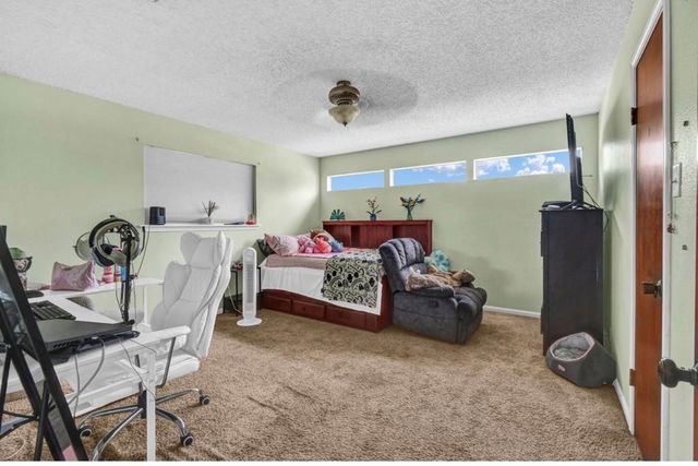 221 Wedgewood Street, Lake Jackson, TX 77566