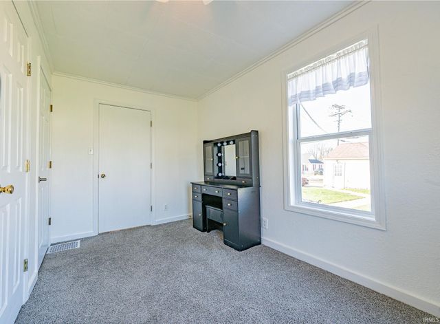 1524 W 9th Street, Marion, IN 46953