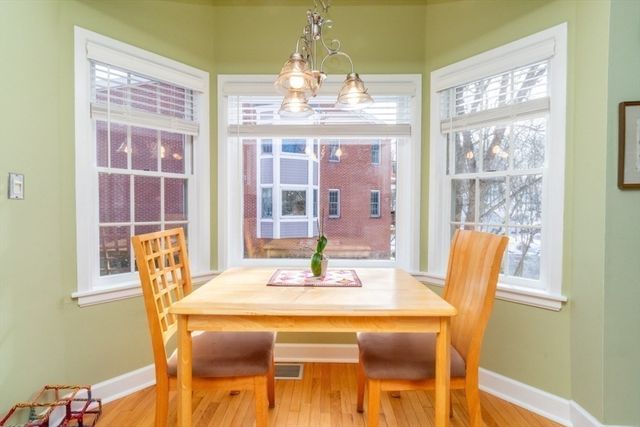 22 N Stone Mill Dr 1111, Dedham, MA 02026