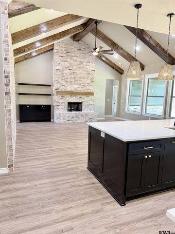 13836 Cedar Hill, Lindale, TX 75771