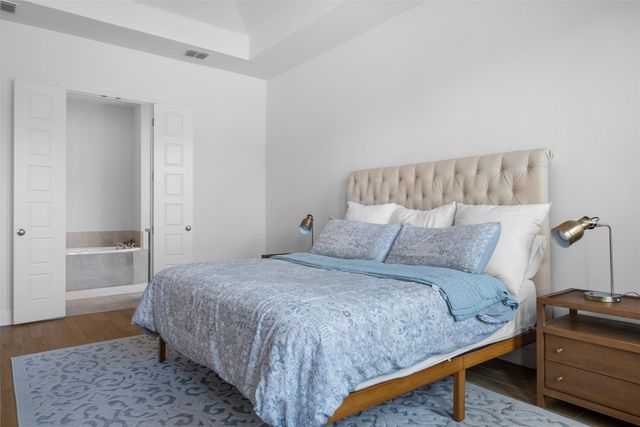 13240 Meadow Cross Drive, Fort Worth, TX 76008