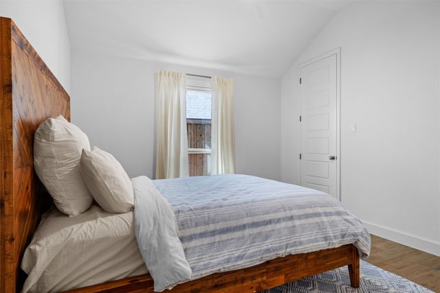 13240 Meadow Cross Drive, Fort Worth, TX 76008