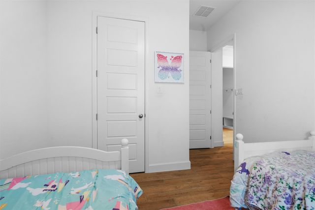 13240 Meadow Cross Drive, Fort Worth, TX 76008