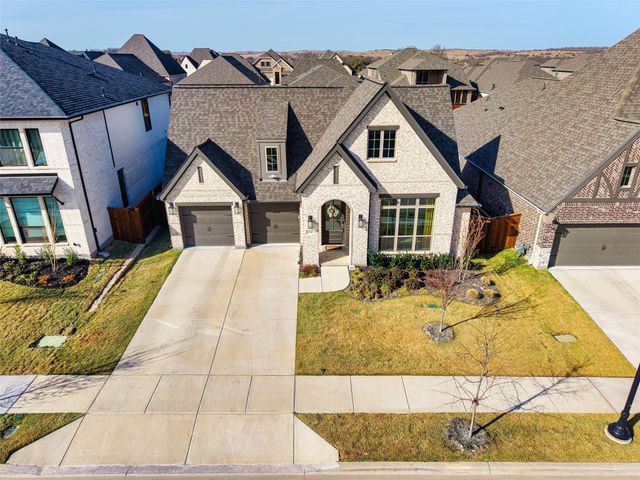 13240 Meadow Cross Drive, Fort Worth, TX 76008