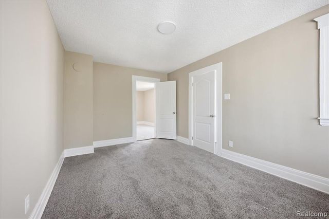 2601 Belmont Street, Hamtramck, MI 48212